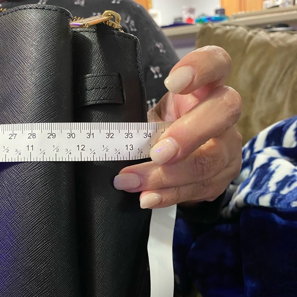 Michael Kors Purse - Picture 4 of 6